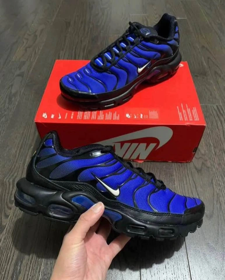 Nike Air Max Plus Premium "Black Racer Blue" - photo 2