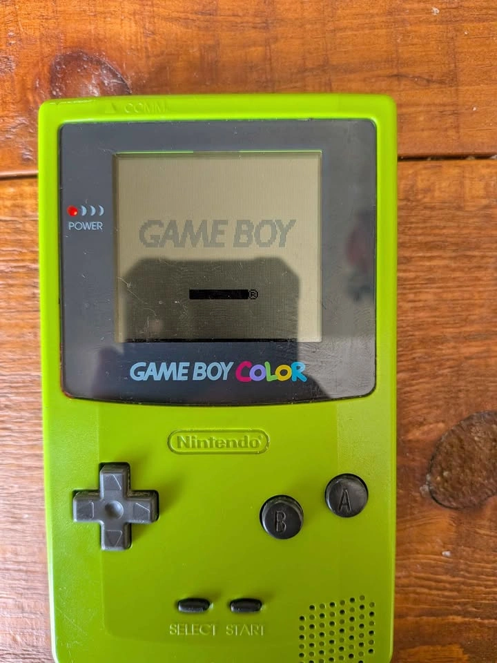 Game Boy Color - photo 2