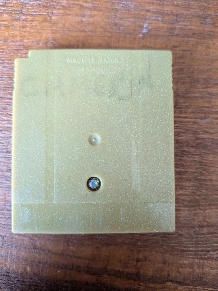 Pokemon Gold Game Boy Game - photo 2