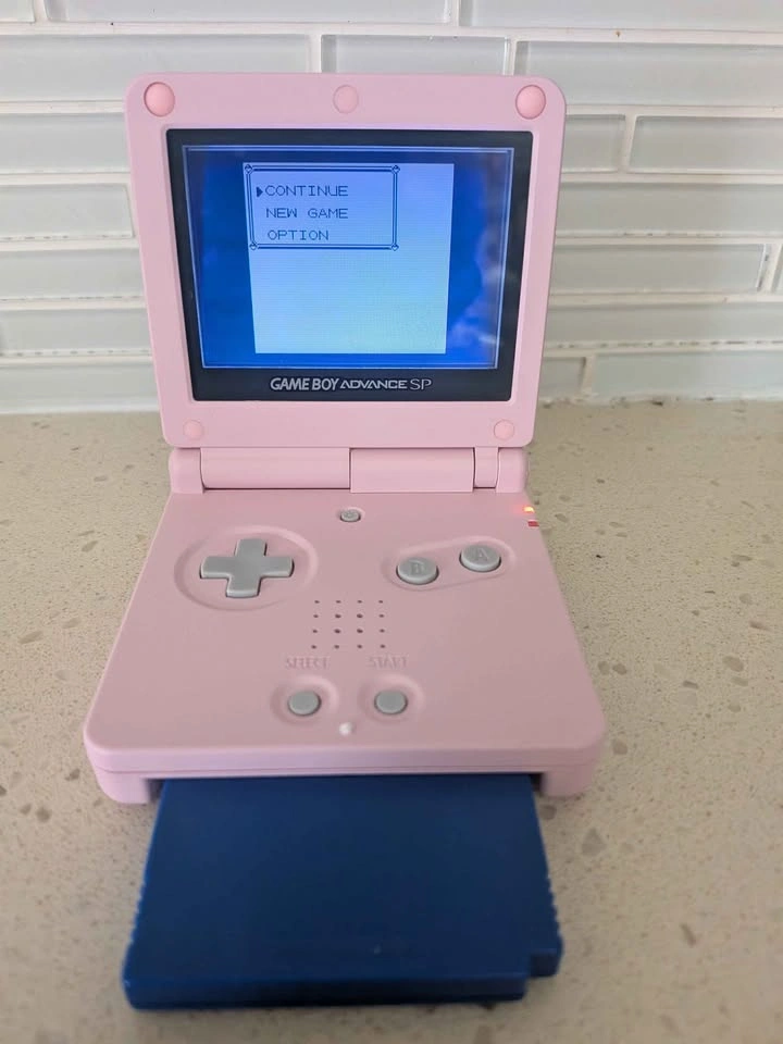 Game Boy Game Battery Replacement - House Calls Available - photo 2