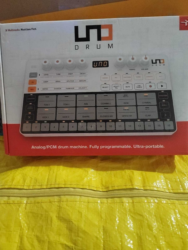 IK Multimedia UNO Drum