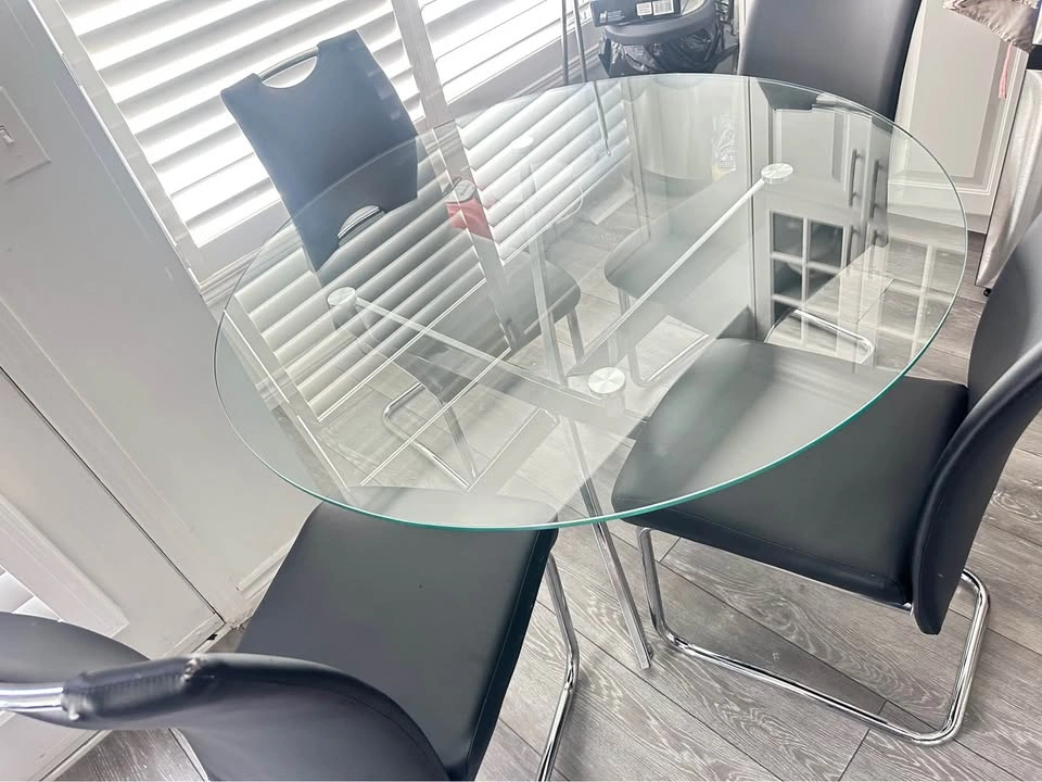 Modern Glass Dining Table Set (4 Chairs Included) - photo 2