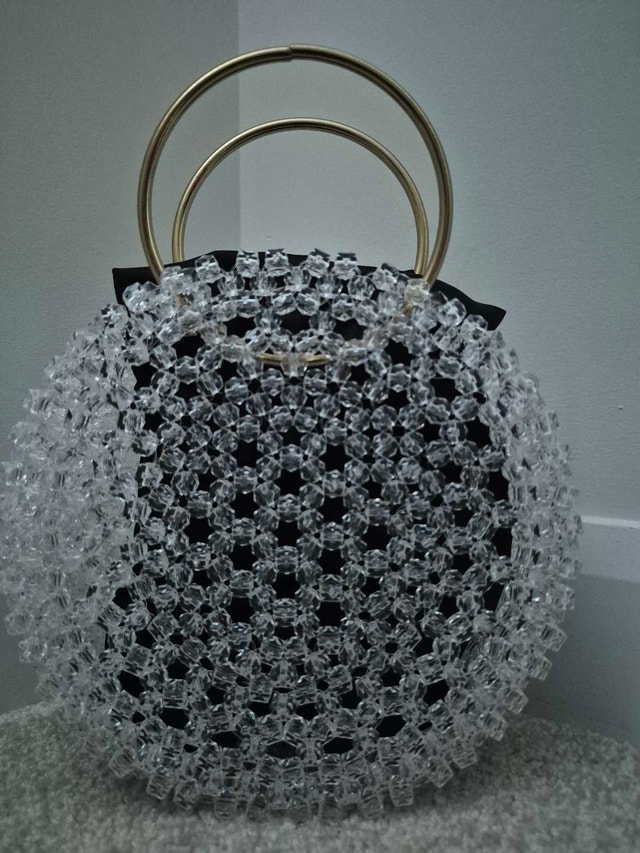 Beaded Purse with Gold Handles - photo 5