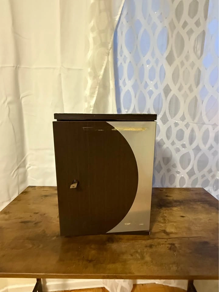 Table, Chair, and Small Drawer - photo 4
