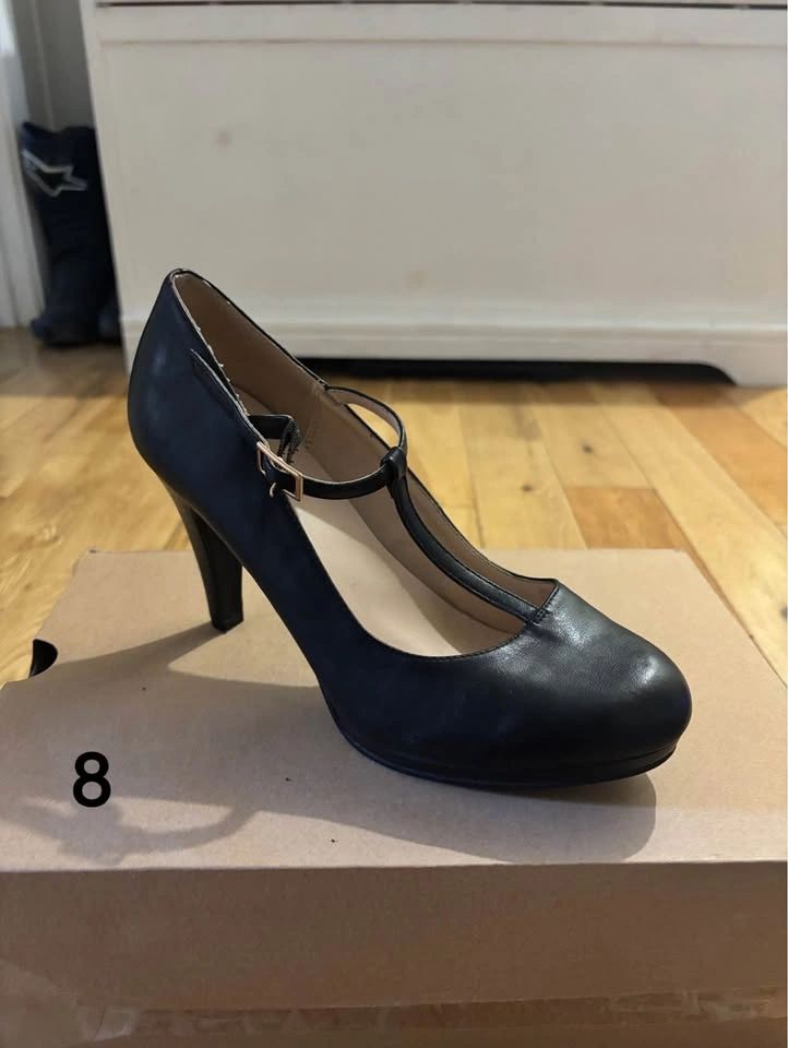 Black Heels - photo 2