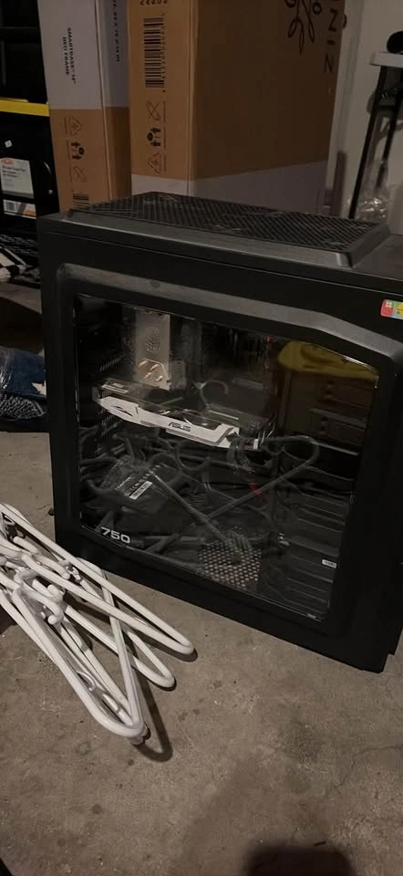 Thermaltake Gaming PC with ASUS GPU and Cooler Master - photo 2