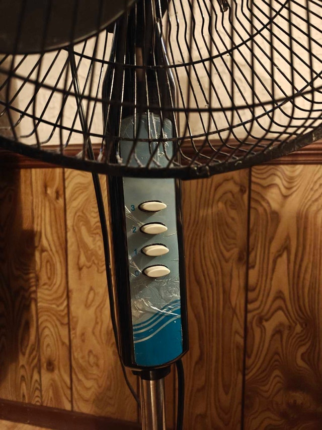 Standing Fan - photo 2