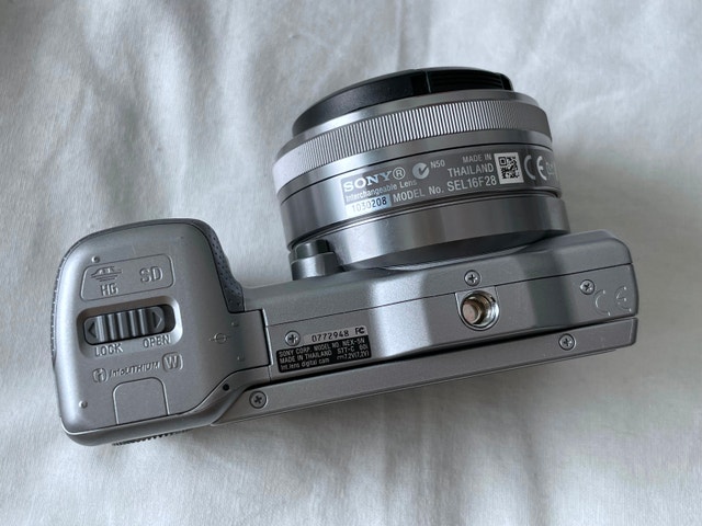 SONY NEX-5N Mirrorless Camera With Lenses and Accessories - photo 5