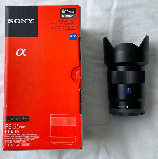 Sony ZEISS E-Mount FE Sonnar T* 55mm F/1.8 Lens