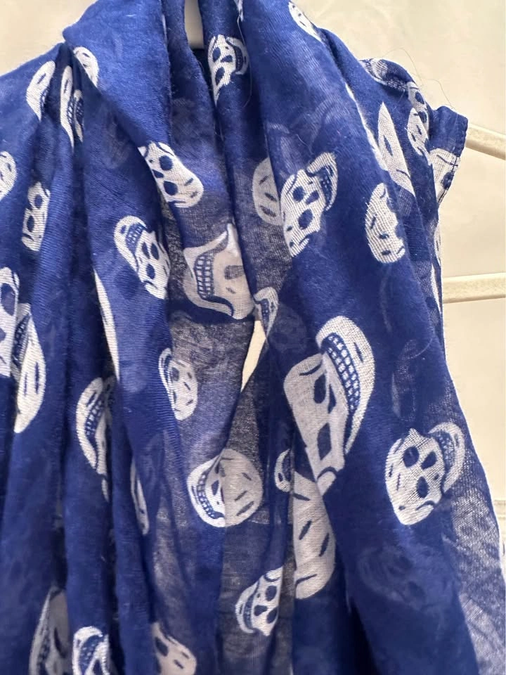 Fashion Scarves - Blue Skull, Camo, Solid Styles $5 - photo 5