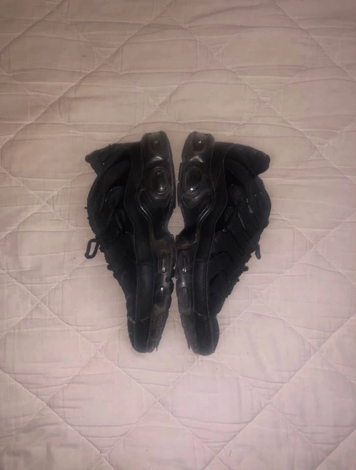 Nike Air Max Plus Triple Black - photo 3