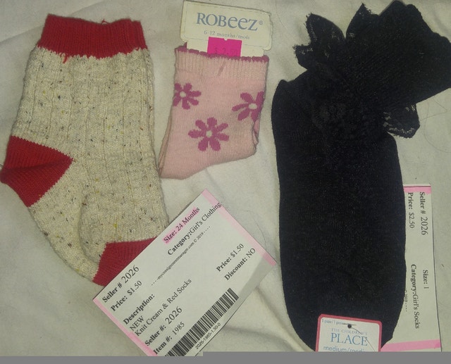 New Girls Socks - Large Selections - photo 2