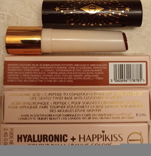 Charlotte Tilbury Hyaluronic Happikiss Lipsticks Balms - photo 2