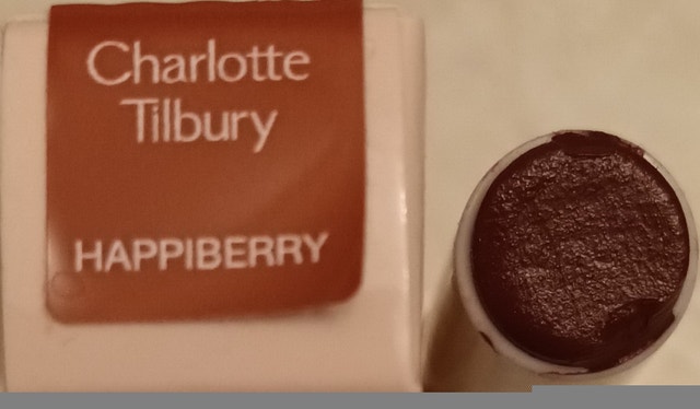 Charlotte Tilbury Hyaluronic Happikiss Lipsticks Balms - photo 3