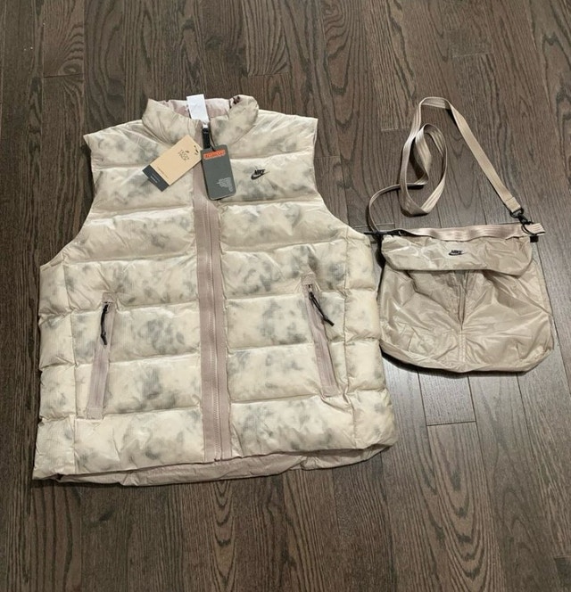 Nike Tech Pack Vest - photo 2