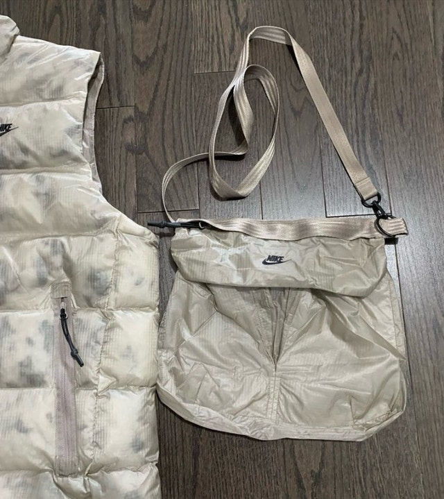 Nike Tech Pack Vest - photo 3