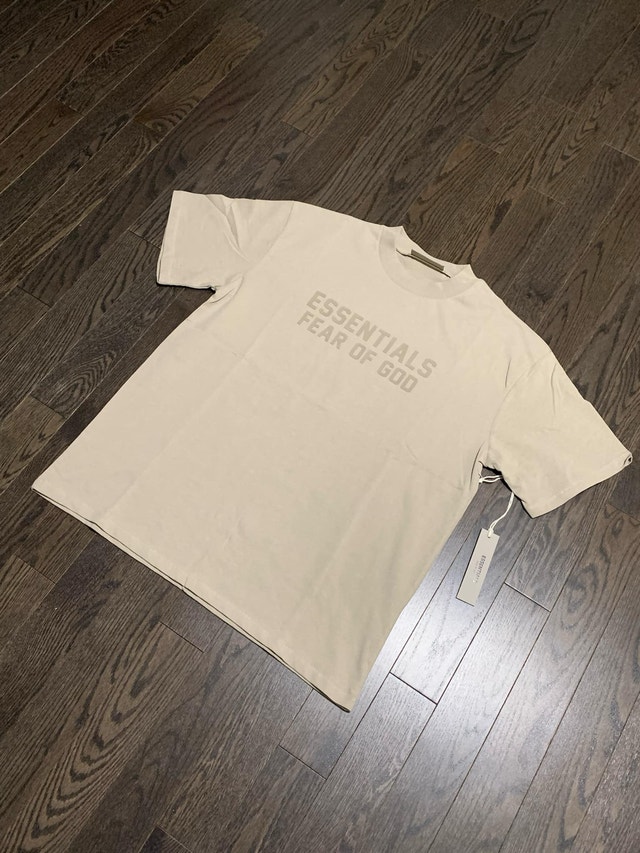 Essentials T shirt - photo 4