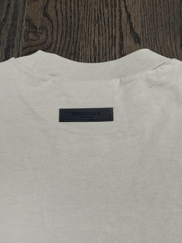 Essentials T shirt - photo 5