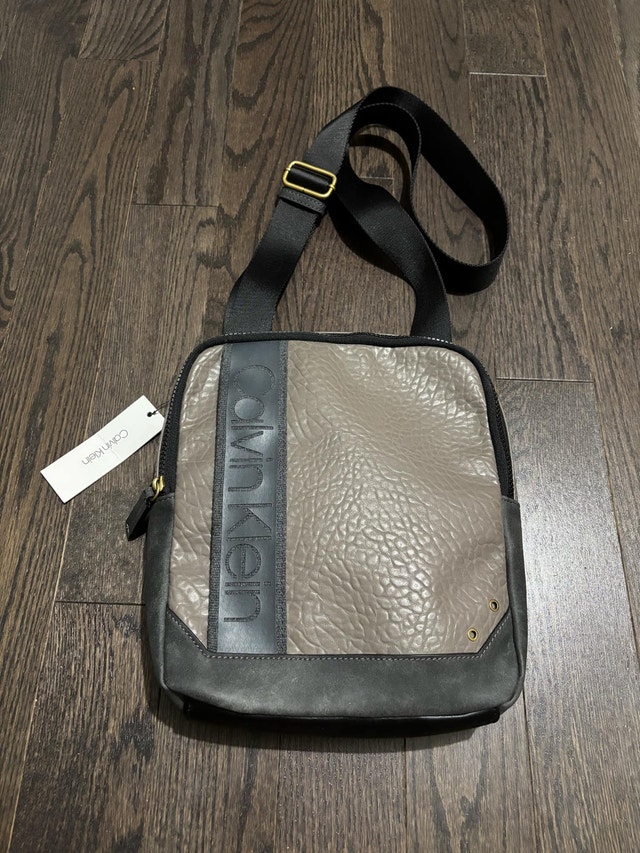 Calvin Klein Sidebag