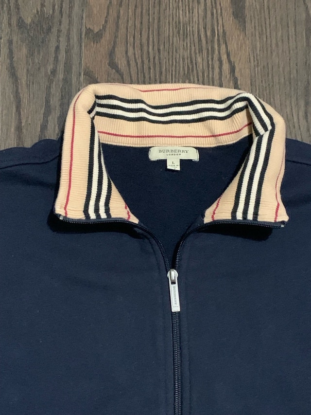 Burberry Vintage Sweater - photo 3