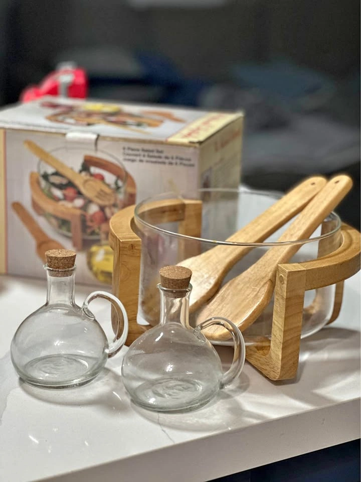 6 piece salad set - new