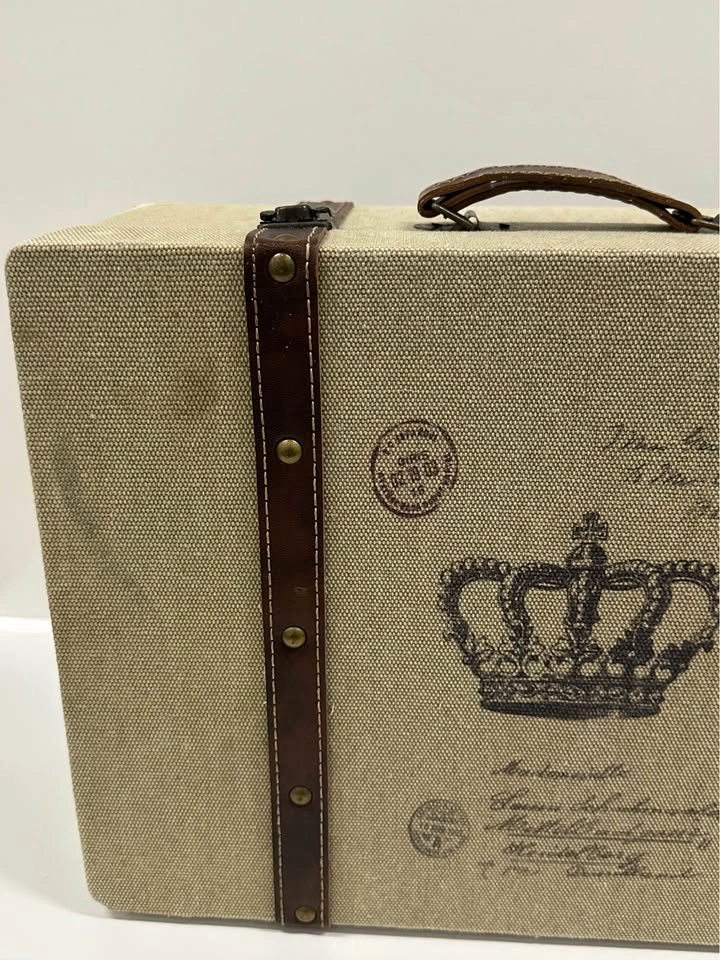 Vintage Style Decorative Storage Suitcase Box Crown Design - photo 3
