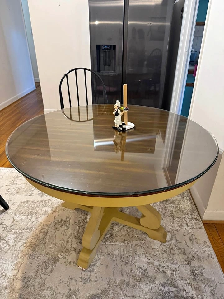 Moving Sale: Round Dining Table