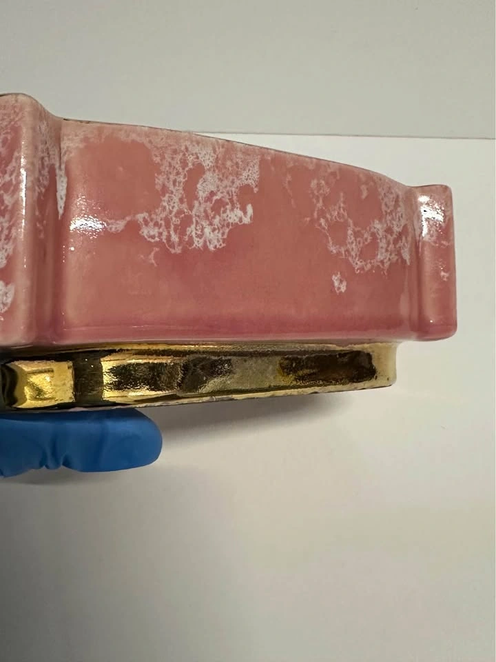 Vintage Pink Ceramic Dish with Gold Trim 22K Gold Decorative Bow - photo 4