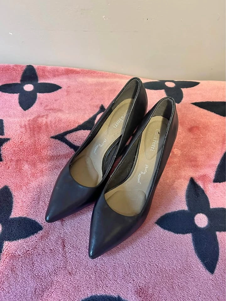 Luca Ferri Heels - Size 6 (Fits Women's 8)