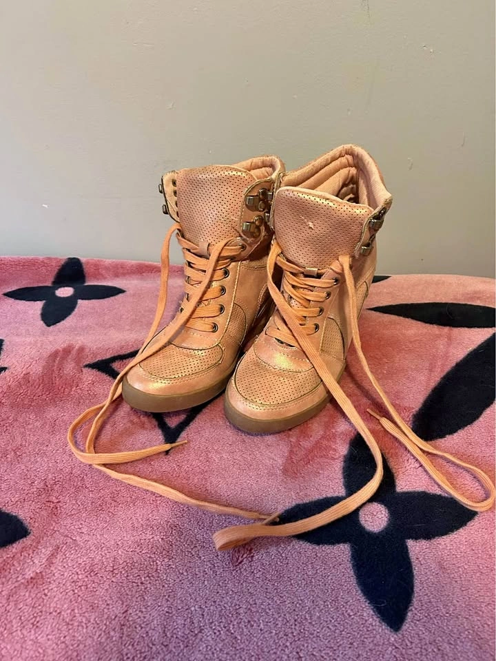 kozi wedges