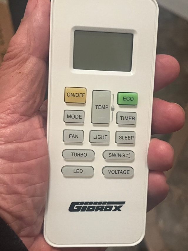 Gidrox 10000 BTU RV AC with PTC Heater - photo 4