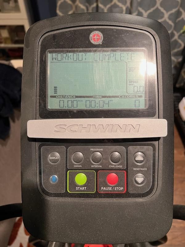 Schwinn Elliptical - photo 3