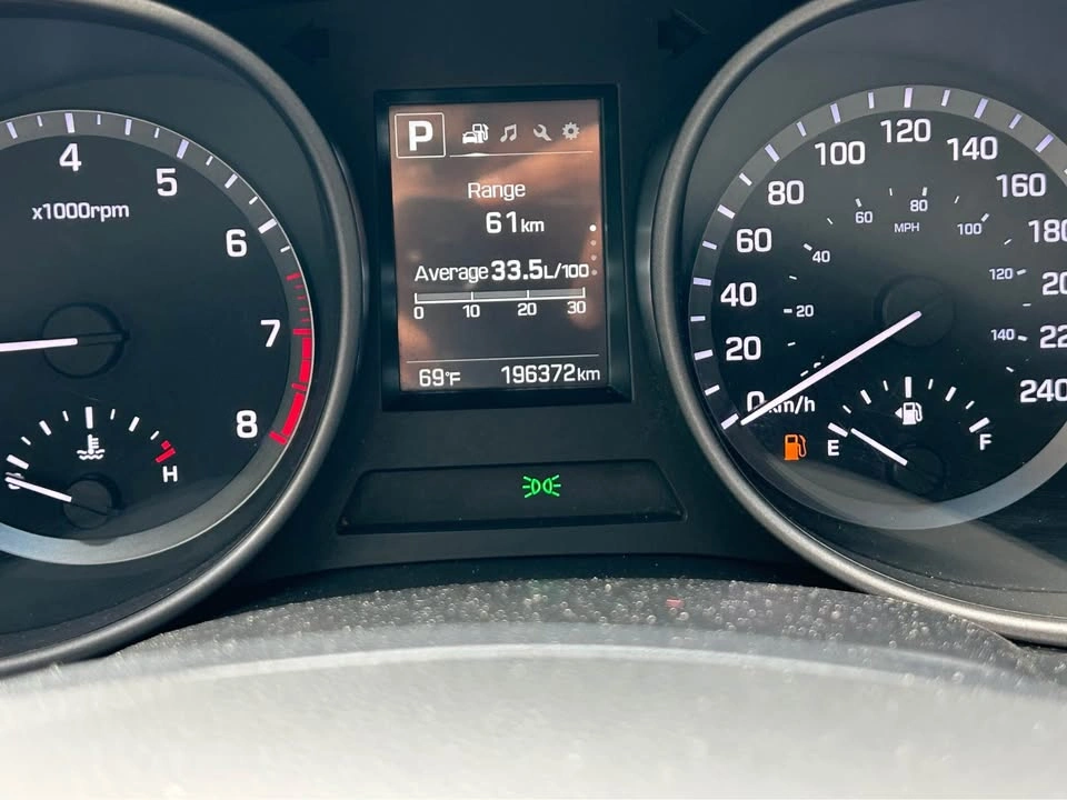 2017 Hyundai Santa Fe Sport Premium AWD - photo 2