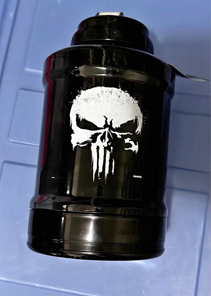 Marvel Punisher 2.2L Power Jug