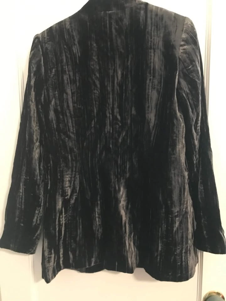 Calvin Klein Velvet Jacket - photo 2