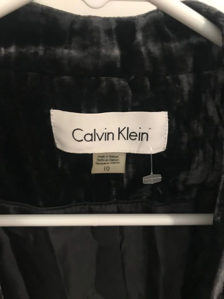 Calvin Klein Velvet Jacket - photo 4