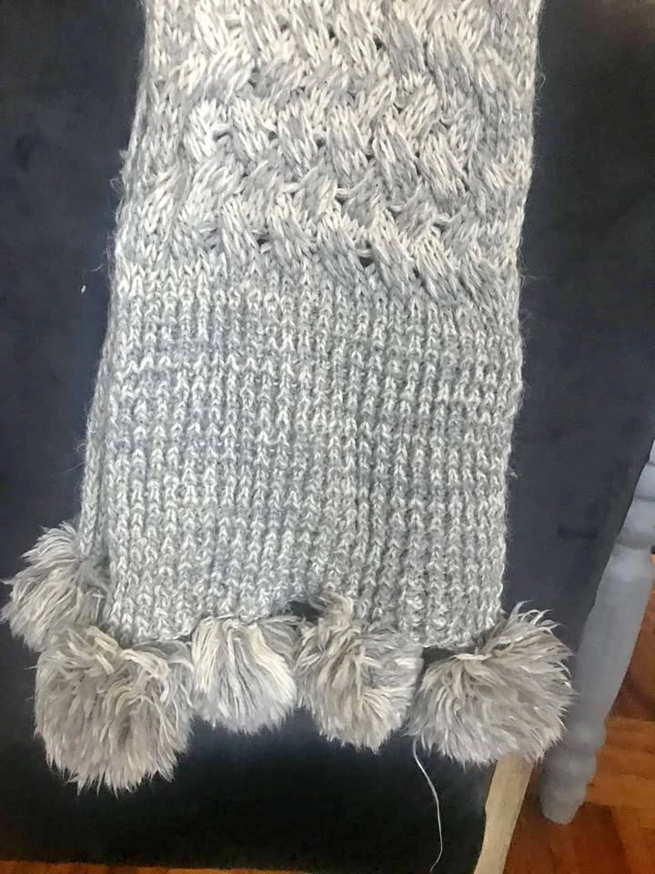 Knit Scarf with pom pom