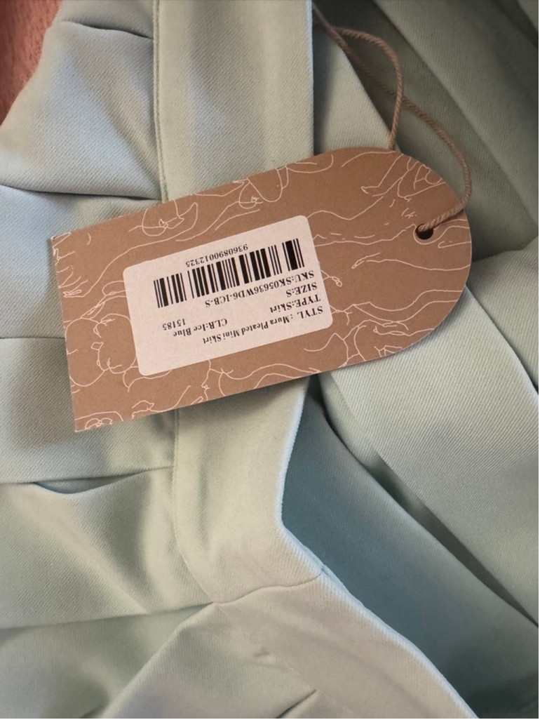 meshki mura Pleated Mini Skirt - Ice Blue small NWT - photo 3
