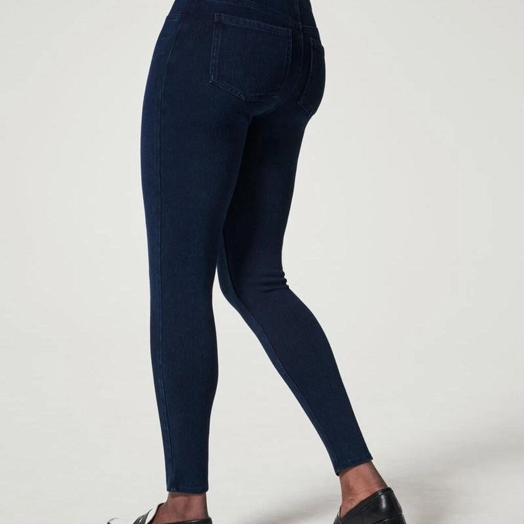 Spanx Ankle Jeanish Leggings - New w/ Tag - Twilight Rinse - Med