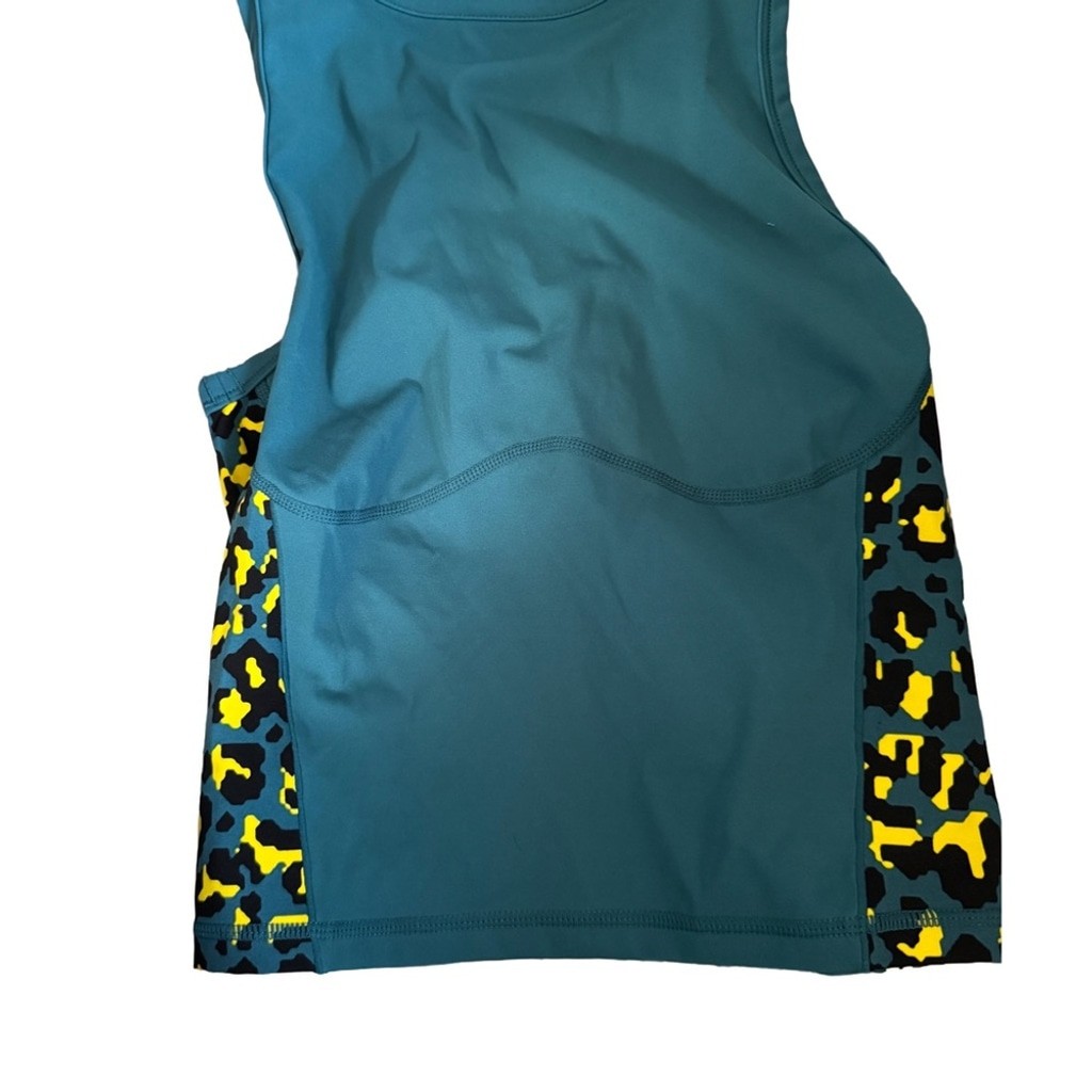 Sweaty Betty Power Zip Back Colour Block Crop Workout Top Small - photo 3