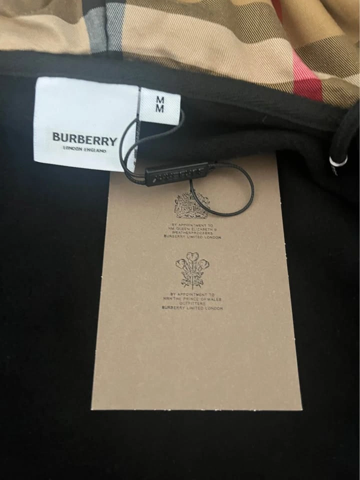 Burberry Zip Up Black - photo 2