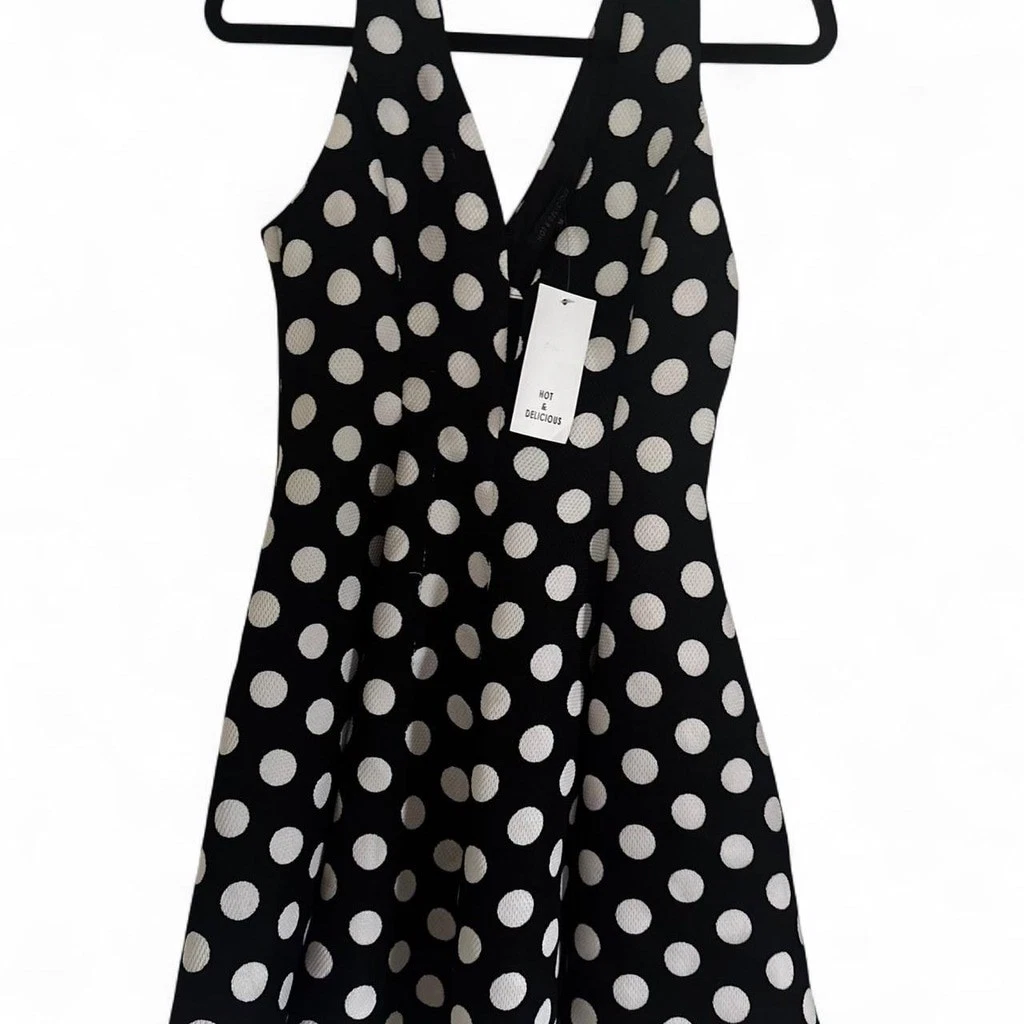 Hot & Delicious Polka Dot Dress - Size M - New w/ Tag