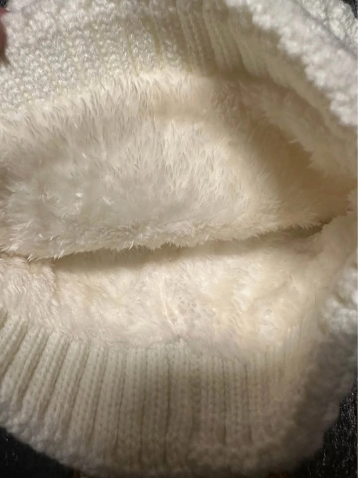 Soft Warm lining knot beanie hat with pom pom women - photo 2