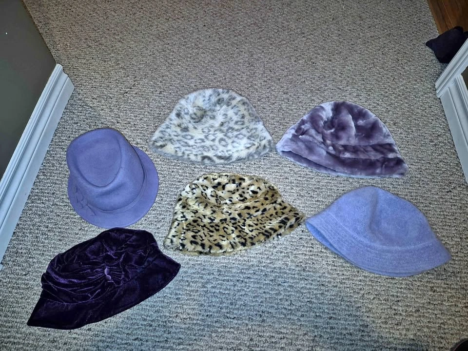 Woman's Bucket Style Hats