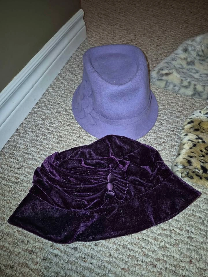 Woman's Bucket Style Hats - photo 2