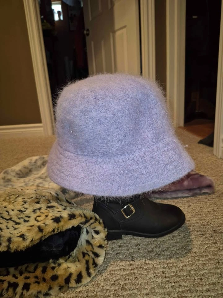 Woman's Bucket Style Hats - photo 5