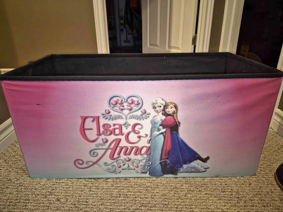 Frozen Collapsible Toy Box (no lid)