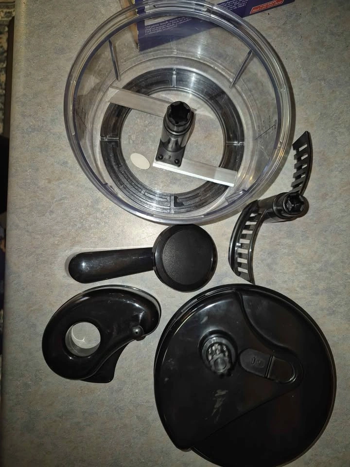 Starfrit Manual Food Processor - photo 2