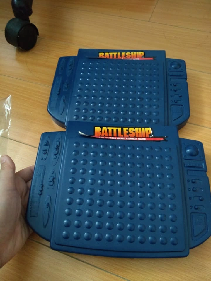 Battleship game (used but ok) - photo 3