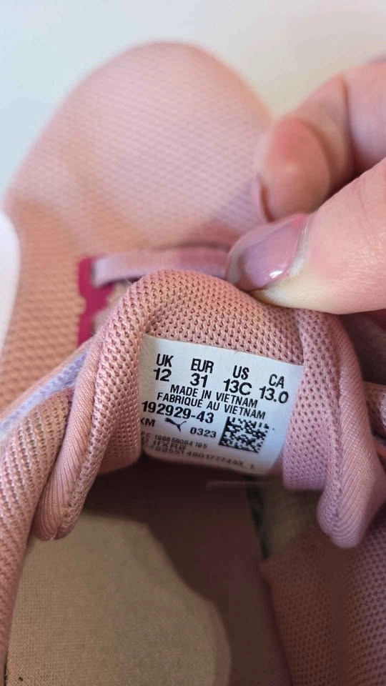 Puma kids sneakers - size 13c - photo 3